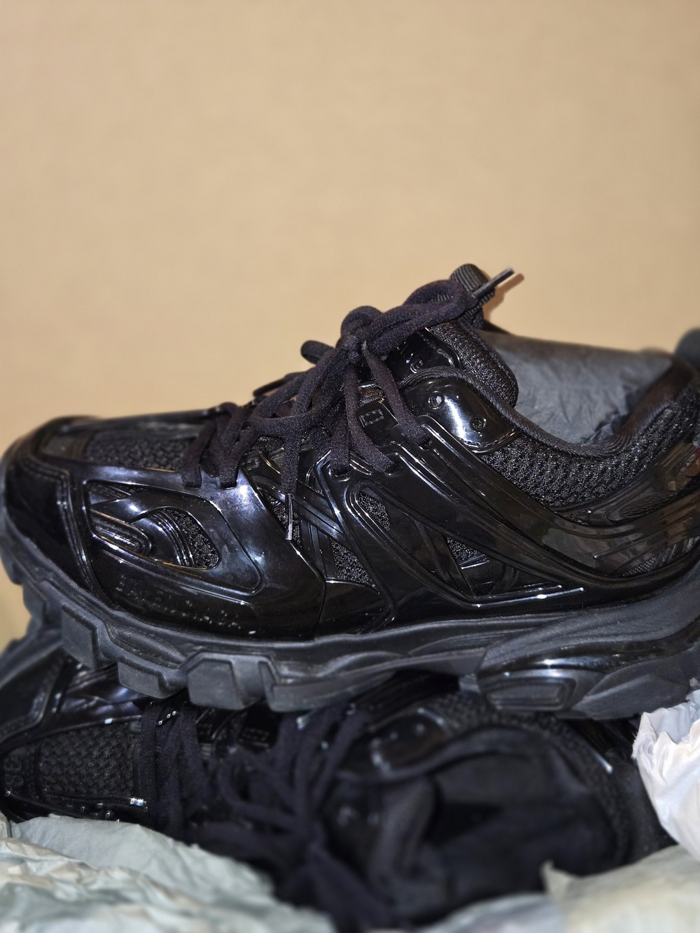 Balenciaga Black Womens Sneakers - Picture 2 of 5